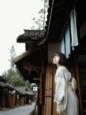 777米奇四色眼影888